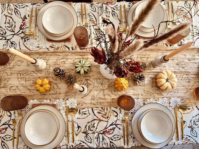 Thanksgiving Table Decorations