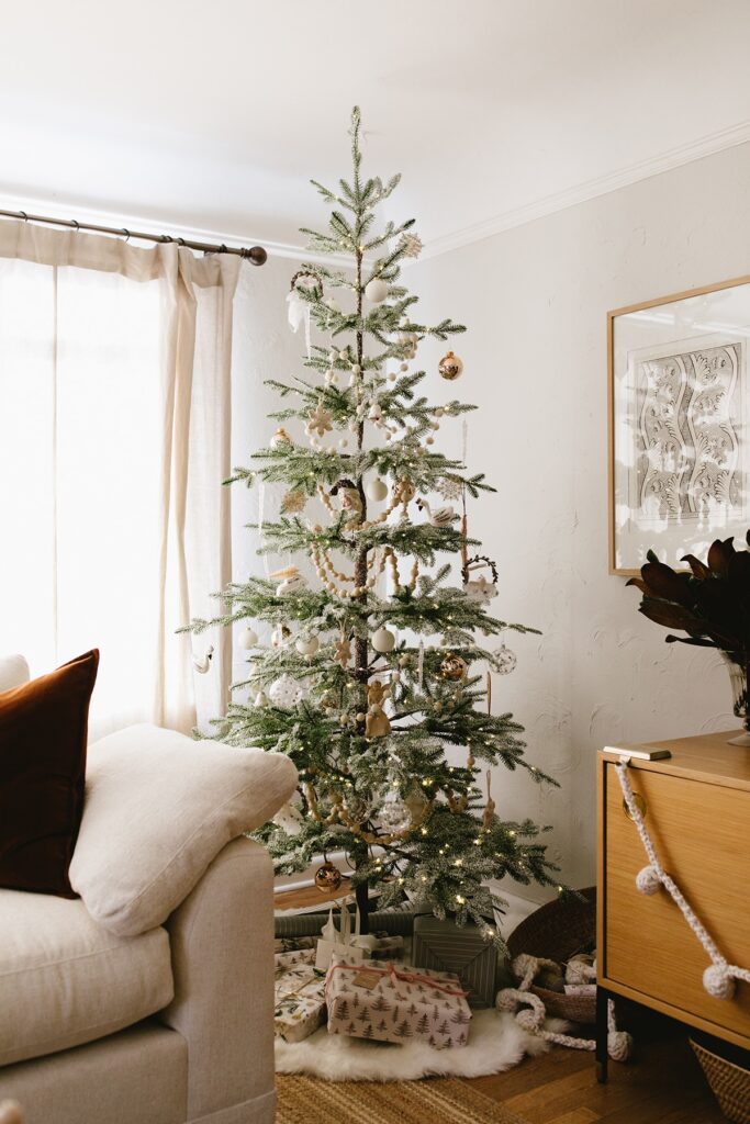 Minimalist Christmas tree