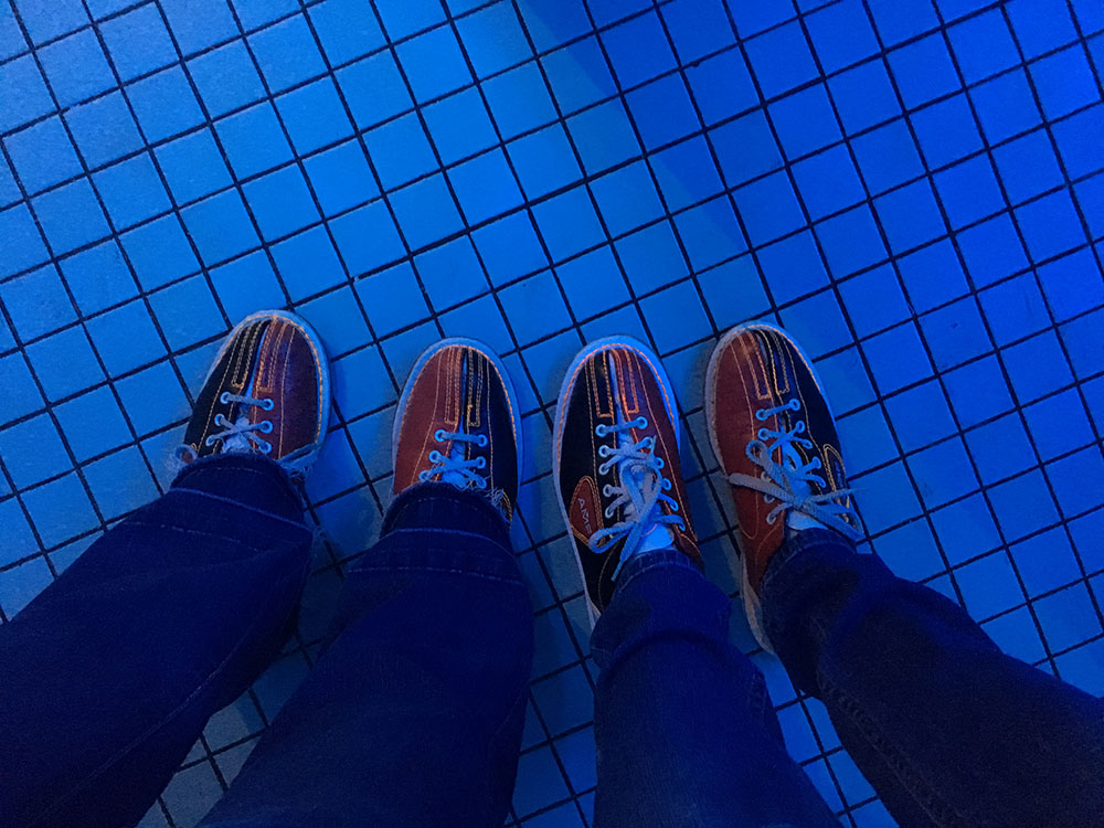night out with friends - Bowling