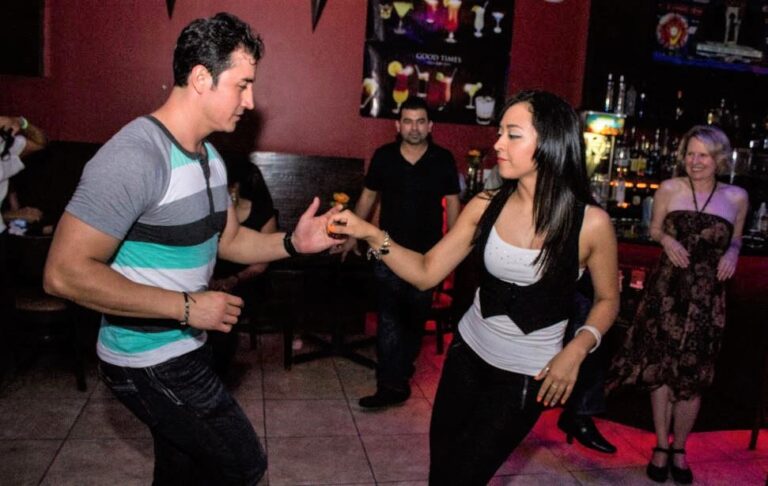 fun activities for adults - Salsa Dancing